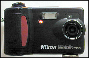 Nikon Coolpix 700 digital camera